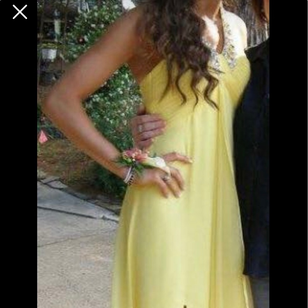 Yellow formal dress prom/pageant